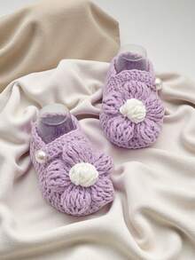 1 Pair Handmade Daisy Pattern Infant Shoes, Crochet Knitted, Newborn Footwear - Mauve Purple - View 5