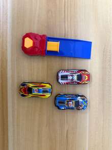 随机回力金属迷你玩具赛车带轨道发射器，赛车玩具套装玩具，烦躁玩具，玩具，玩具，玩具，汽车玩具，玩具，汽车玩具，玩具，玩具，汽车玩具，玩具 - 彩色 - 查看 14