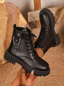 2025 Neue Frauen Punk Stil Schädel Kette Stiefel | Dicke Sohle Erhöhte Personalisierte Knöchel Stiefel | Modische Motorrad Stiefel | Unerlässlich für Halloween, Weihnachten und vielfältige Anlässe - Schwarz - Übersicht 2