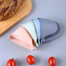 Silicone Heat-Resistant Glove Kitchen Oven Baking Gloves Set Anti-Scald Silicone Insulation Gloves For Microwave Oven Heat Kitchen Oven Mitts Silicone Heat Insulation Gloves Clip Thicken Baking Silicone Oven Mitts Anti-Slip Grips Bowl Pot Clips