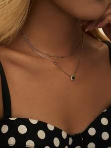 Nooxian 2pcs/Set Fashionable Geometric Green Zirconia Cube Copper Zirconia Pendant Layered Necklace Set - Yellow Gold - View 5