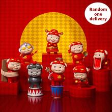 Miniso GG Bond Classic Blind Box Diverse Shape Design + Exquisite Craftsmanship PVC Material Figure Play Collection / Desktop Ornament / Must-Have For Blind Box Enthusiasts With Both Ornamental And Interesting Features (1 PC Random Delivery)