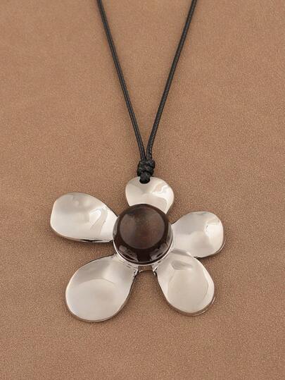 1 pezzo Collana alla moda in stile boho con pendente a fiore grande in lega color argento e corda cerata, adatta per uso quotidiano delle donne, catena da 28" + 2" di estensione