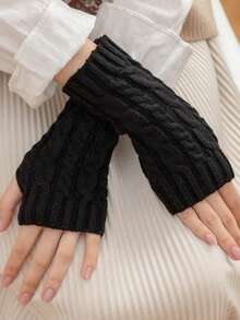 1 Pair Of Solid Color Knitted Half Finger Sports Gloves, Suitable For Outdoor Sports Wearing In Autumn And Winter