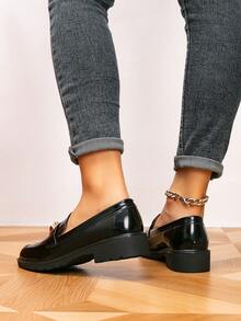 Mokasyny damskie, płaskie buty z okrągłym noskiem i metalową klamrą, damskie buty na co dzień w stylu retro, czarne buty, buty codzienne - Czarne - Zobacz 5