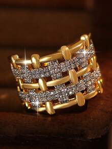 1pc Luxury Dual-Tone Hollow Knitted Couple Wedding Ring, Fashion Geometric Cubic Zirconia Copper Ring, Women's Birthday, Date, Engagement, Christmas Gift - Yellow Gold - View 4