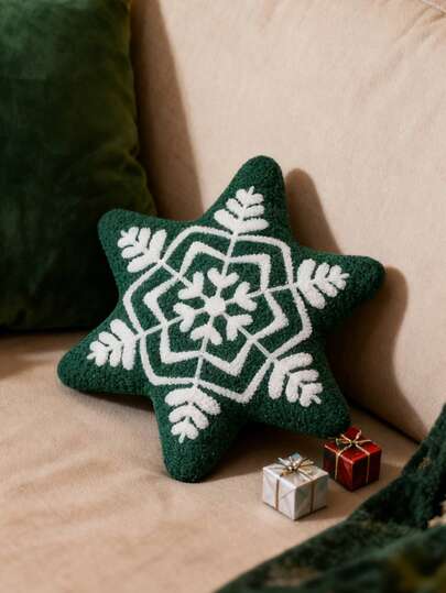 1个圣诞装饰抱枕，绿色雪花图案，可爱六边形雪花设计，柔软舒适，适合客厅沙发、卧室，也是一份很棒的礼物，营造圣诞氛围。