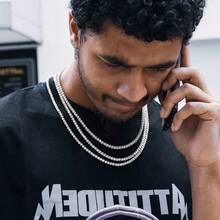 MDFUN 18K White Gold Plated Tennis Necklace | 4.0mm Round Cut Cubic Zirconia Simulated Diamond Tennis Chain, Unisex - White - View 5