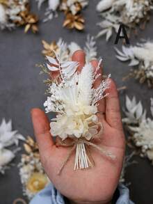 1/2/3/4/6/8/10/12 pièces Mini bouquet de fleurs séchées, convient pour la décoration de table à la maison, la décoration de gâteau de fête, la boutonnière des garçons d'honneur, la décoration de mariage de style bohème vintage, cadeau pour la douche de mariée - Blanc - Voir 2