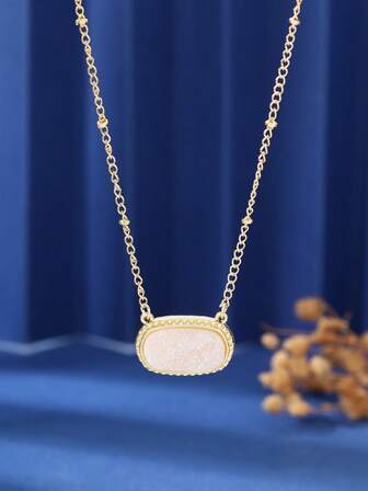 1pc Elegant & Fashionable Golden Oval Classic Design Necklace, Copper Material, Daily Wear And Perfect Gift For Girlfriend