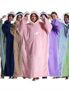 Oversized Hooded Sweatshirt Blanket, Women Loose Hooded Blanket, Super Soft & Warm, Front Apple Pocket Design, Unisex, Large Pocket, Comfortable Home Wear, Brown/Navy Blue/Red - Multicolor - View 8