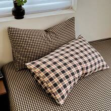 4pcs Maillard Duvet Cover Set, Skin-Friendly & Comfortable Microfiber Washed Fabric, Suitable For Men, Women, Home & Hotel Use (1 Duvet Cover + 1 Flat Sheet + 2 Pillowcases), Bedroom Decor, Holiday Gift, Without Filler, Pillowcase Pattern Randomly Cut - Coffee Brown - View 11