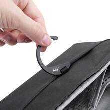 Peak Design Small Wash Pouch Black Weatherproof Travel Toiletry Bag Upright Or Hanging Toiletry Kit With Pockets Magnetic Toothbrush Pocket Wide UltraZip Opening Toiletry Bag For Men And Women - 黑色 - 查看 5