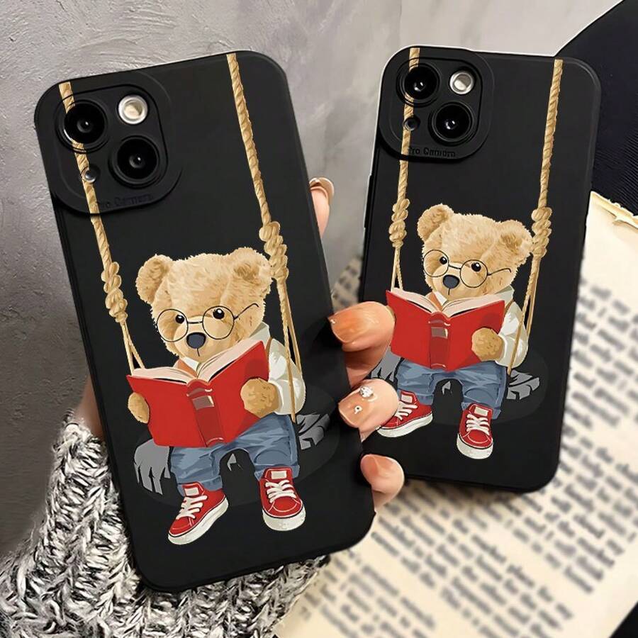 A Cartoon Bear With Black Eyes Reading A Book, A Stylish Phone Case Suitable For All Galaxy Models.,Phone Case 17 Pro Max Christmas Phonecase Christmas Gifts - 款式1(1件) - 查看 1