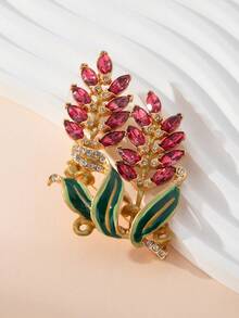 Goldfarbene Brosche mit roten Kristallen und Emaille-Blumen - Europäischer Vintage-Palast-Stil Botanischer Anstecker, luxuriöses Nischen-Blumen-Accessoire. Geeignet für Gartenfeste, vintage-inspirierte Hochzeiten (mit Brautkleid oder Abendkleid), Kunstausstellungen; kann mit Vintage-Kleidern, Wollmänteln für einen verfeinerten europäischen Stil kombiniert werden, auch ideal für Blumenliebhaber als sammlerwürdiges Accessoire, um den einzigartigen Geschmack bei Blumenveranstaltungen und naturthematischen Salons zu präsentieren.