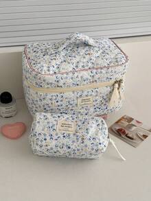 1件/套 灯芯绒蓝色碎花印花多功能旅行女孩洗漱化妆品收纳包，带拉链，女士便携大容量柔软化妆包，适合旅行、宿舍、居家使用，可收纳洗面奶、牙膏、口红、化妆刷和小物件，是送给妈妈和老师的完美礼物，也是生日礼物、婚礼纪念品、假日旅行必备收纳包的理想之选。