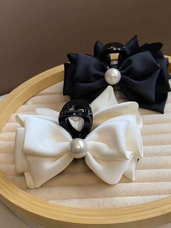 1个多层蝴蝶结仿珍珠发夹，优雅发爪，适合盘发造型，2025新款时尚配饰优雅爪夹时尚发饰