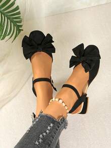 Damen Sandalen mit Schleifen-Dekor und Hohlmuster-Riemen, modische Sommer-Schnallen-Flachsandalen - Schwarz - Übersicht 7