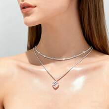Set Of 2 Women's Necklaces, Each With A Vibrant Colored Heart-Shaped Pendant. Plated In 925 Sterling Silver Or 18K Gold. - 銀色 - 查看 2