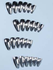 24片/套 Y2K 长杏仁银色魔法金属铬闪亮中杏仁按压式美甲贴纸，全息美甲闪粉美人鱼镜粉珍珠极光人造假指甲，包含1片果冻胶和1把指甲锉。银色和铬色美甲贴纸会让你的指尖闪耀动人，非常适合女性和女孩日常工作和参加锐舞派对。 - 銀色 - 查看 4