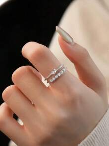 5件套奢华精致微镶锆石链条设计独特可调节铜戒指套装，适合女性日常及派对佩戴（不含礼盒）