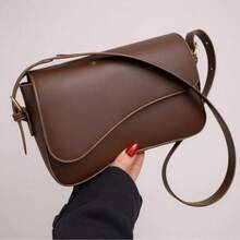 Bolsa de Ombro Feminina Charmy Baguete - Marrom - Visão 1