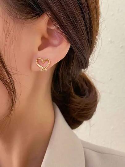 Heart Design Stud Earrings