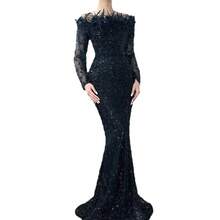 25 Black Off-Shoulder Feather Mermaid Gown Light Luxury Elegant Socialite Banquet Host Evening Dress - 粉紅色 - 查看 5