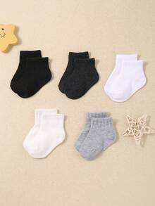 10 perechi de șosete sport casual alb-negru, stil toamnă și iarnă, pentru copii mici, șosete de mers pe jos pentru bebeluși, șosete calde de iarnă din țesătură terry îngroșată, potrivite atât pentru băieți, cât și pentru fete.