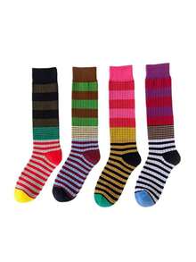 复古条纹过膝长袜，时尚显瘦，适合户外穿着，秋冬季佳选。