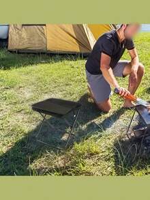 Ghế đẩu cắm trại gấp gọn, siêu nhẹ, di động, ghế gấp và ghế đẩu du lịch ba lô nhỏ gọn. Khung bền chắc, lắp đặt nhanh chóng và dây đeo vai có thể điều chỉnh. Hoàn hảo cho các hoạt động ngoài trời như cắm trại, câu cá, dã ngoại, du lịch ba lô, đi bộ đường dài, leo núi, làm vườn và các hoạt động bãi biển. Thiết kế nhỏ gọn giúp dễ dàng mang theo. Ghế đẩu du lịch | Ghế đẩu nhỏ gọn | Chắc chắn và bền bỉ, hoàn hảo cho các thiết bị cắm trại - Nhiều màu - Xem 8