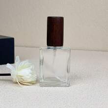 1个,5毫升/10毫升/20毫升/30毫升/50毫升高档木纹盖喷雾玻璃分装瓶,适用于香水分装、样品分装、旅行和随身携带。 - 彩色 - 查看 18