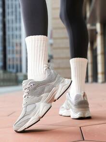 Women's Fashion Gray Casual Sports Shoes, Lightweight Road Running Shoes, Breathable Outdoor Hiking Shoes, Urban Unisex Sneakers, Reflective Chunky Chunky Sneakers (For Wider Feet, Please Order One Size Up, Larger Sizes Available) - 灰色 - 查看 9