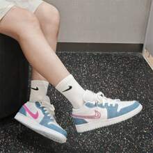 Nike Air Jordan 1 Low SE (GS) 女款休闲运动鞋 HQ2001-400 - 藍/藏青黑/灰 - 查看 5