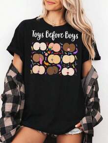 Trenfashion Women's Oversized Short Sleeve Graphic Tee With 'Toys Before Boys' Playful Print, Colorful Booty & Toy Design Fun Sexy Casual T-Shirt For Women Toys Before Boys Dirty Humor Tee, Raunchy Adult T-Shirts, Rude Shirts For Girls Weekend, Inappropriate And Funny Sayings For Women Unisex Plus Size T Shirts - màu đen - Xem 1