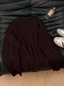 Suéter feminino de gola redonda com estilo vibrante, tecido de malha torcida, cor sólida, minimalista, casual, esportivo, ideal para o dia a dia, estilo urbano, perfeito para outono/inverno e Dia dos Namorados. - Castanho - Ver 2