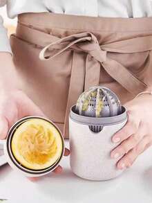 Small And Portable Premium Mini Lemon Juicer Simple Manual Juicer 2 In 1 Multifunctional Easy Fruit Juice Cup Rotating Squeezer Non-Slip Roller Suitable For Different Fruits - Easy To Use Plastic Juice Cup With Lid Great For DIY Fresh Juice Orange Lemon Juicer Gift - Multicolor - View 5