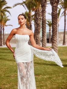 女士优雅无肩带婚纱 – 竖条纹、褶裥紧身胸衣和薄纱花卉蕾丝曳地长裙，适合新娘、春季连衣裙和夏季服装 - 白色 - 查看 10