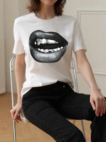 1 szt. Dziewczęca koszulka z nadrukiem w litery z okrągłym dekoltem i krótkim rękawem, prosta typografia angielska, która inspiruje wyobraźnię i samoekspresję, odzież dla uczniów na lato