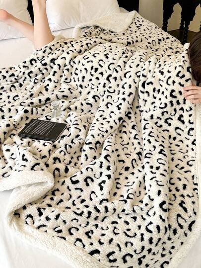 1pc Leopard Jacquard Pattern Throw Blanket, Warm Thick & Soft Blanket For Home Decor, Suitable For Bed, Sofa, Office, Room, Dorm, Machine Washable