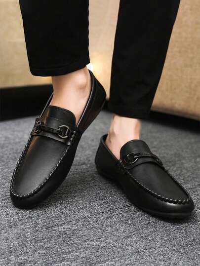 1 Pair Men's Loafers, 2025 New Slip-On Casual Driving Shoes, Breathable Soft Sole, Lightweight, Solid Color Flat Boat Shoes, Comfortable Business Moccasins (Run Small, Suggest Ordering One Size Up)