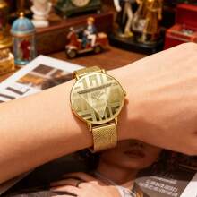 Guess ساعة نسائية كوارتز من GUESS، حالة من الفولاذ المقاوم للصدأ، مناسبة للمناسبات التجارية، هدايا عيد الميلاد، GW0512L2 / GW0512L4 / GW0527L2