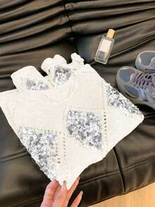 Áo len nữ EAVA cao cấp kiểu dáng cổ điển, chất liệu dệt kim mềm mại, đính sequin và họa tiết rỗng, phong cách retro, dáng rộng thoải mái, trang trí sequin. - Màu be - Xem 4