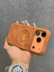 个性化姓名首字母刻字手机壳,兼容 17/16/15/14/13 Pro Max,复古皮革磁吸设计,防震防刮,支持无线充电,生日和圣诞节的完美礼物 - 橘色 - 查看 5