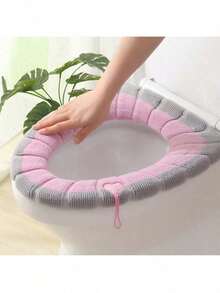 1PC Soft Knit Toilet Seat Covers - Elastic, Warm, And Comfortable Bathroom Accessories In Pink, Gray, Blue, Teal, And Light Blue Stripes, Made Of Ultra-Soft Microfiber For Enhanced Hygiene And Style, Bathroom Comfort Accessories Snug Fit Covers Soft Knit Texture, Restroom Decor And Accessories, Bathroom Comfort Accessories, Tightly Fitting Lid, Soft Knitted Texture, Bathroom Decoration And Accessories