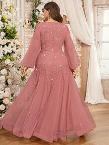 Đầm dạ hội dáng đuôi cá xếp tầng, cổ chữ V sâu, đính sequin, ren hoa và lưới, kiểu dáng thanh lịch, thích hợp cho các bữa tiệc, đám cưới, lễ tốt nghiệp mùa xuân, sinh nhật, dạ hội ra mắt. - Bụi hồng - Xem 2