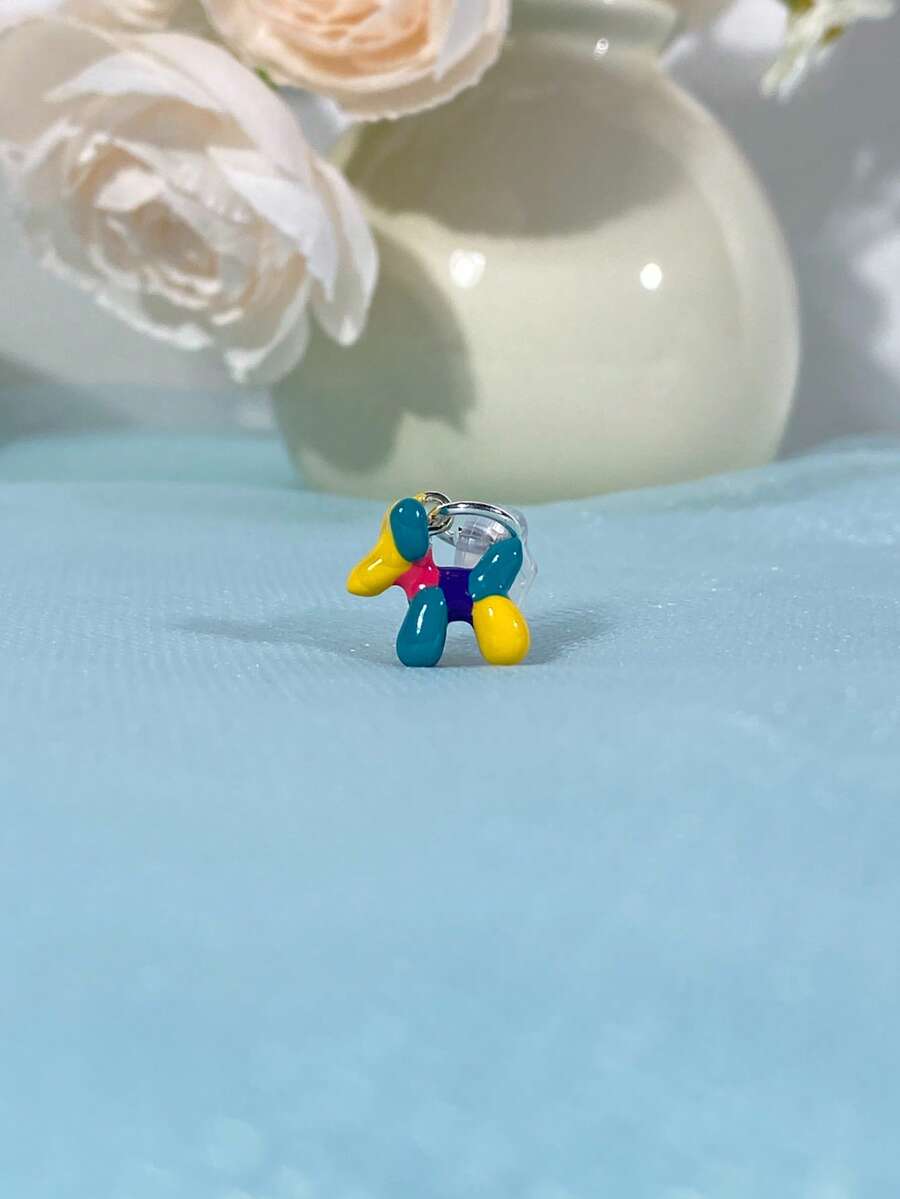 1个合金油滴小狗装饰防尘塞，兼容 Type-C充电口和数据口。兼容小米、OPPO、vivo、 5-17、耳机。 - 彩色 - 查看 1