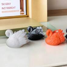 1支天鹅/火烈鸟造型大豆蜡烛，无烟装饰蜡烛，适用于家居装饰、氛围营造、节日装饰、蜡烛装饰、新年装饰、新年礼物、婚礼装饰、婚礼回礼、情人节装饰、情人节礼物、送给她的礼物、送给闺蜜的礼物、纪念品、摄影道具 - 彩色 - 查看 3