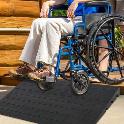 Schwellenrampe 6–10 cm hoch, zuschneidbare Gummirampe, Tragkraft 11 t, rutschfest, rollstuhlgerecht, 3-Kanal-Kabelabdeckung für Rollstuhl, Kinderwagen und Scooter