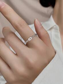 5件套奢华精致微镶锆石链条设计独特可调节铜戒指套装，适合女性日常及派对佩戴（不含礼盒）